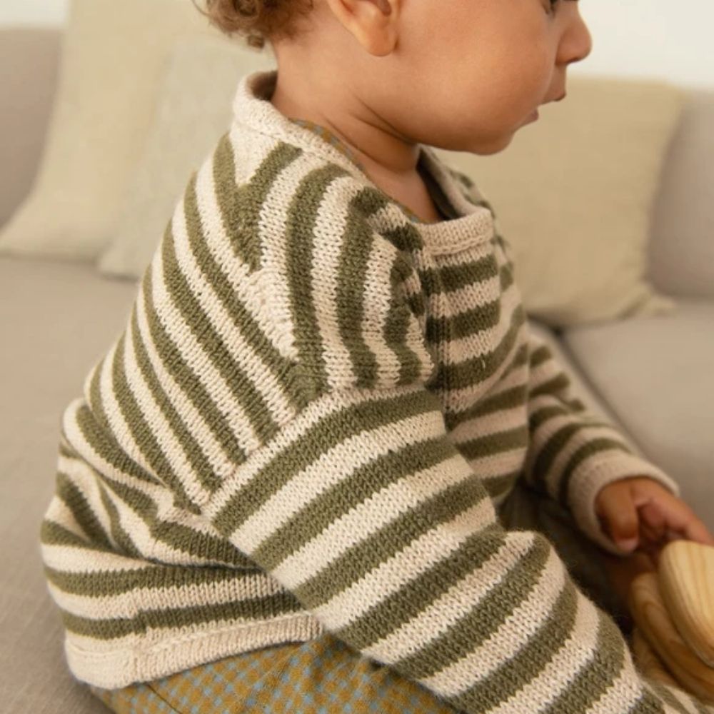 Pascal Sweater Baby (Norsk) - Strikkeopskrift
