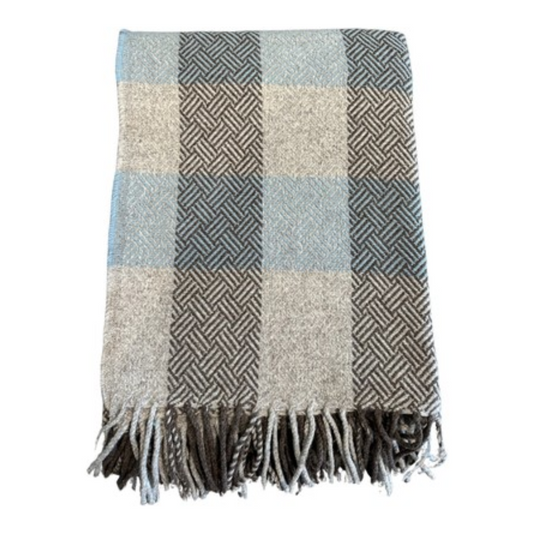 Domino Plaid
