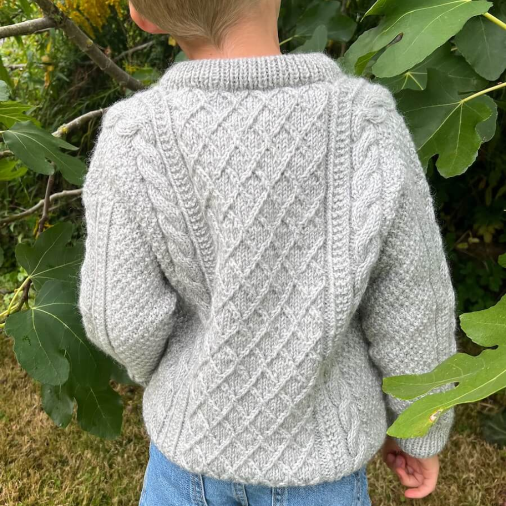 Moby Sweater Mini - Strikkeopskrift