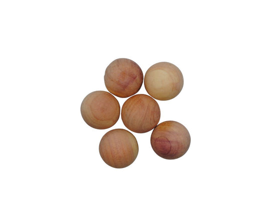 Mølkugler/Cedertræ