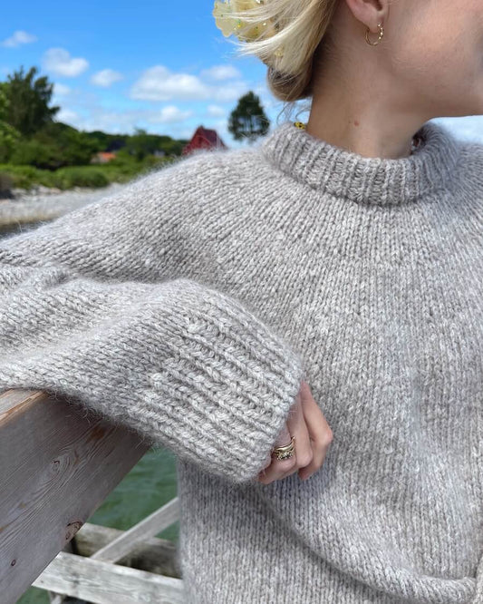 Novice Sweater (Chunky Edition) - Strikkeopskrift