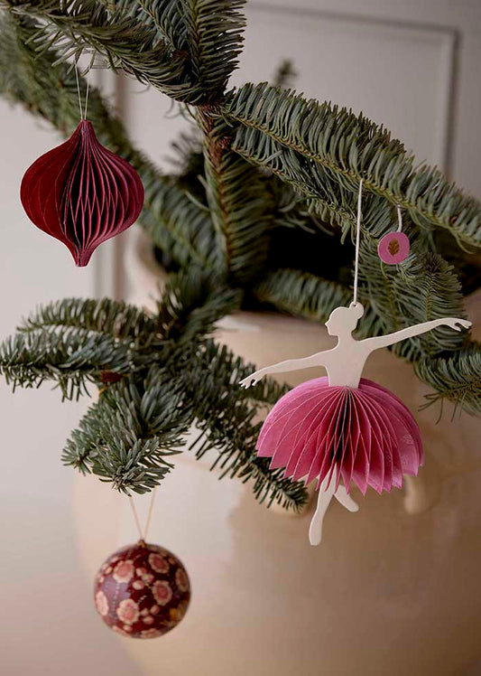 Paper Evergreen Ballerina Candy - Den Gamle Mølle