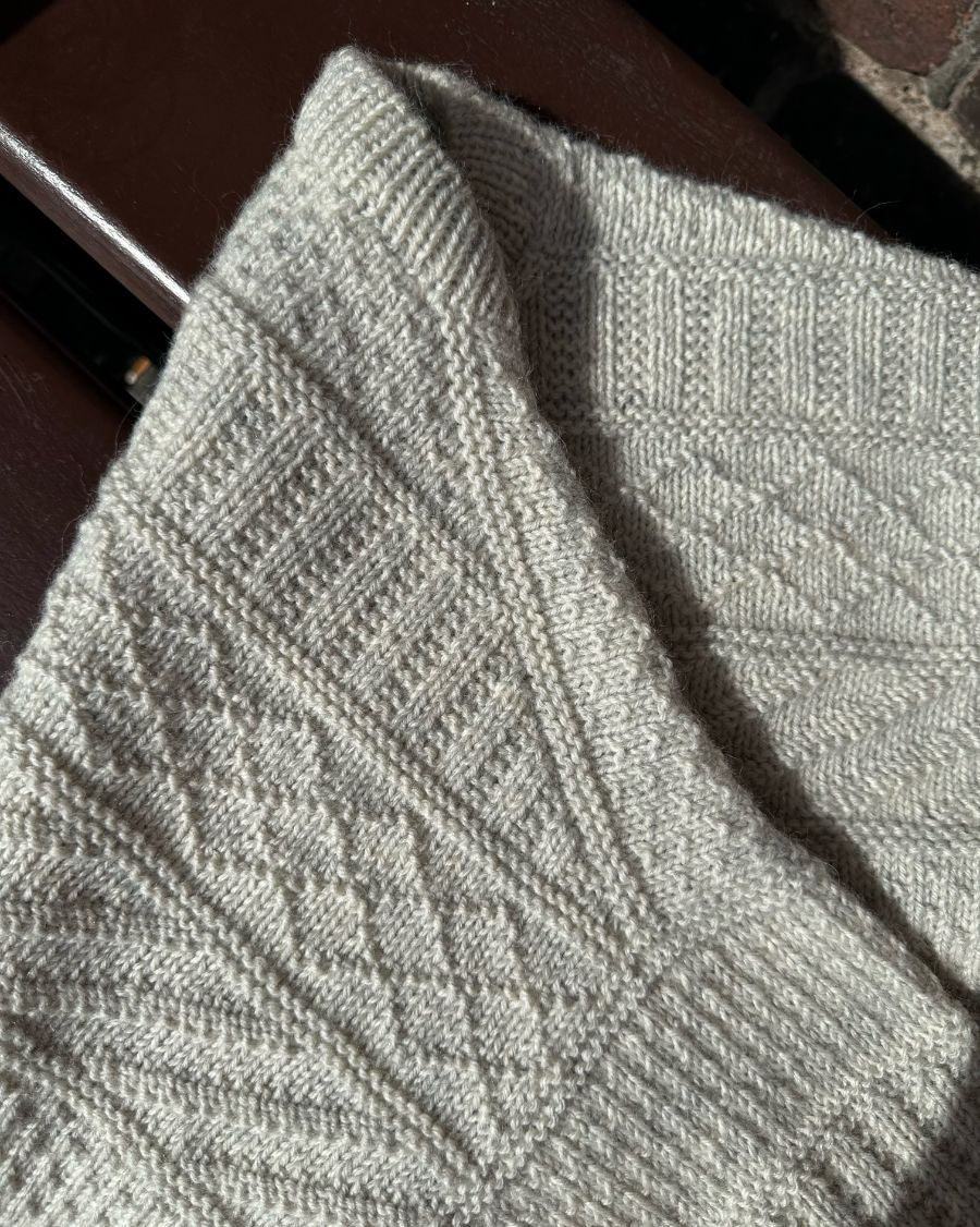 Storm Sweater - Strikkeopskrift