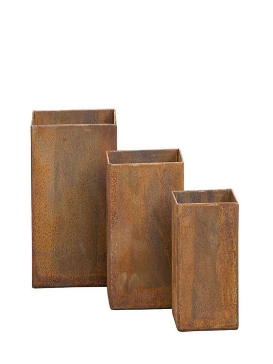 Ingrid skjuler høj Corton Steel