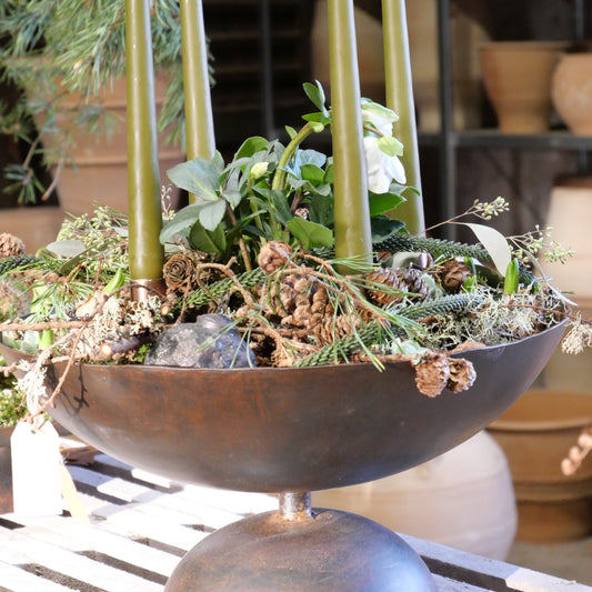 Knud Jern Bowl på Fod