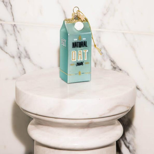 Ornament Glass Oat Milk