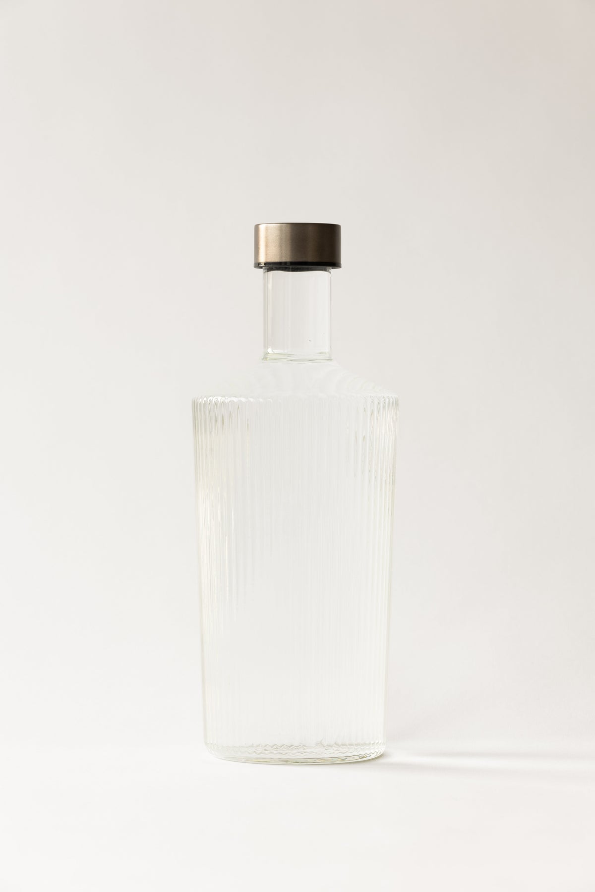 Ribbed Elegance Bottles White
