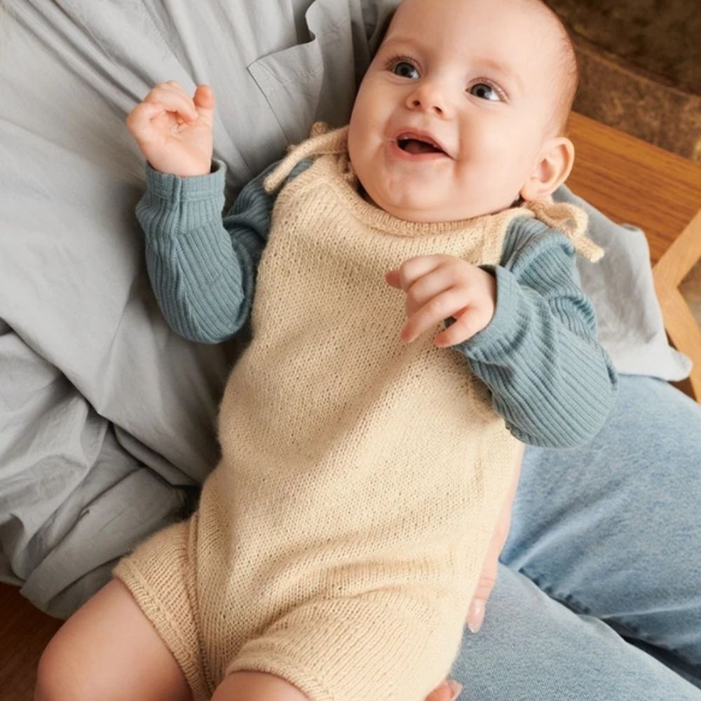 Bunny Shorts baby (Norsk) 2b - Strikkeopskrift