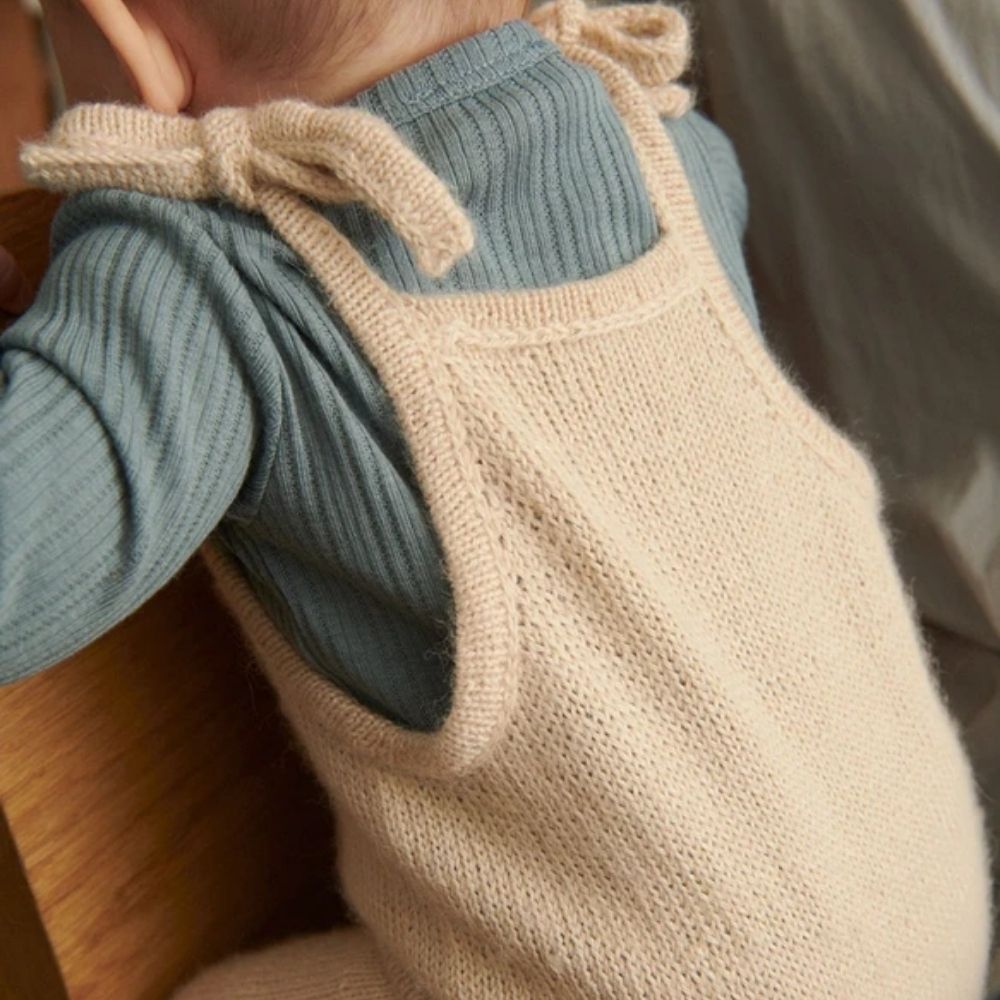 Bunny Shorts baby (Norsk) 2b - Strikkeopskrift