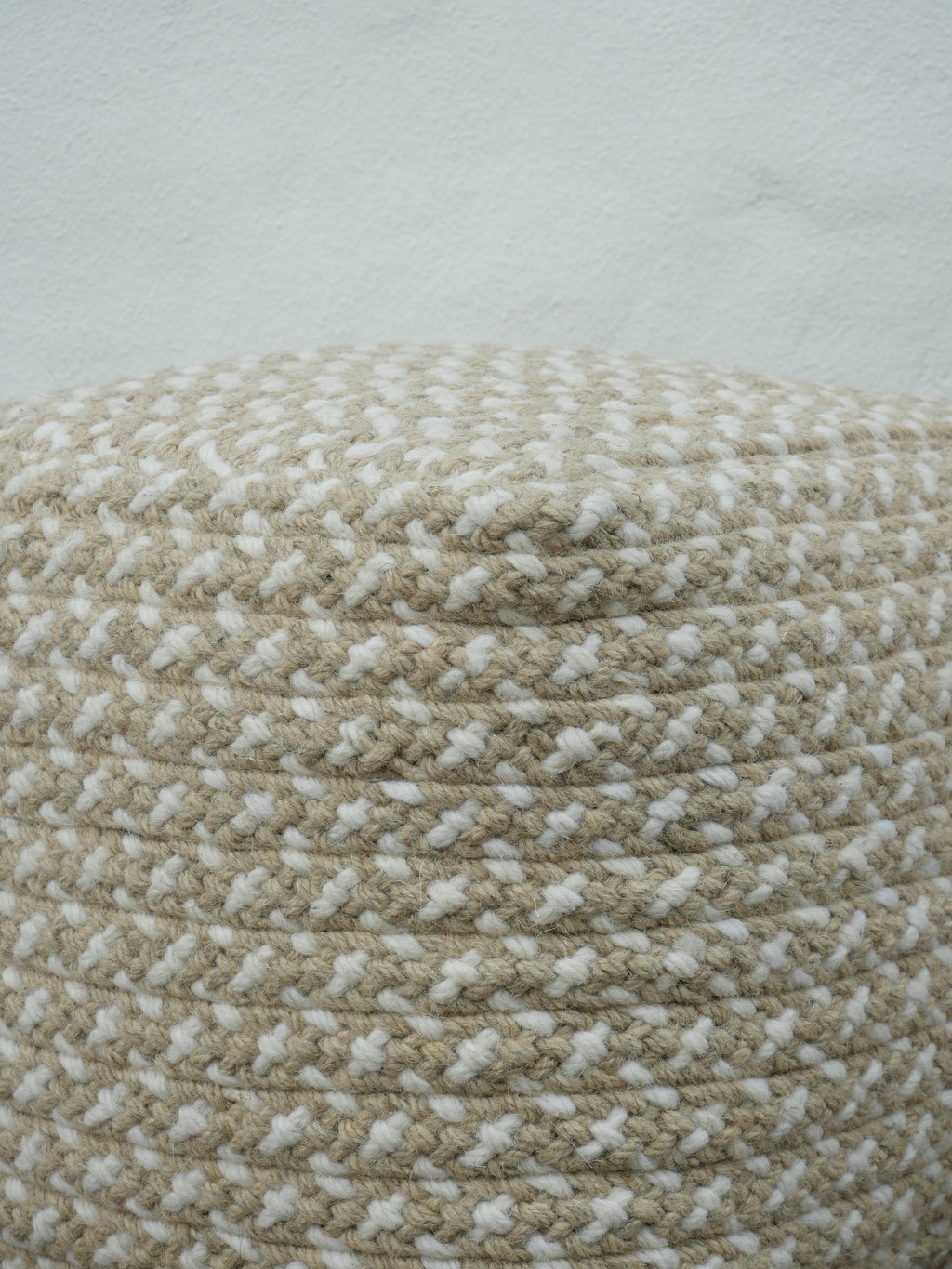 Gaya Pouf