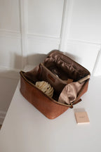 Toilettaske Halima Big Walnut