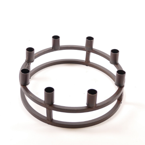 Inger Jernstage Rund 8 lys