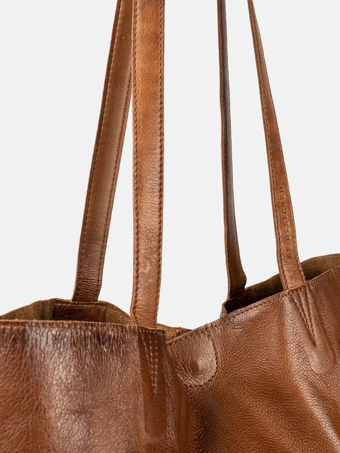 Marlon Urban Walnut