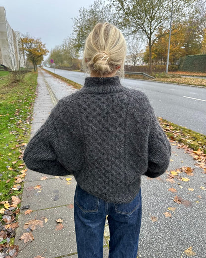 Dagmar Sweater - Strikkeopskrift